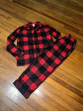 Cat & Jack Red and Black Buffalo Plaid Kids Pajama Set, XL (14)